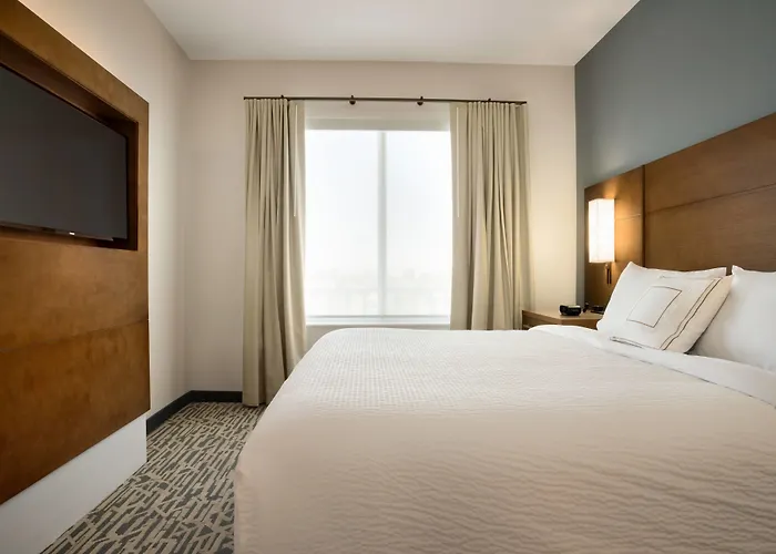 By Marriott Phoenix Chandler/south Hotel Chandler