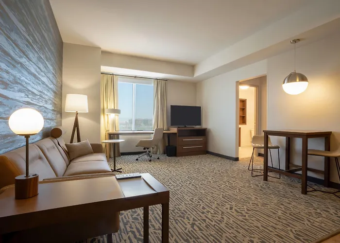 By Marriott Phoenix Chandler/south 3*