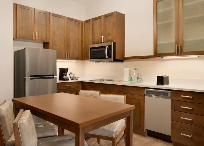 By Marriott Phoenix Chandler/south Hotel 3*