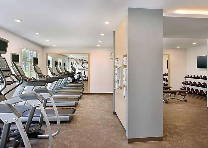 Hotel By Marriott Phoenix Chandler/south 3*