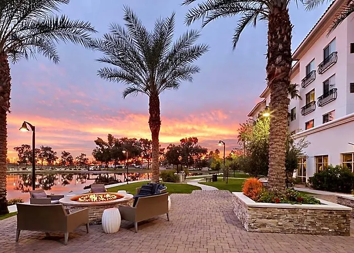 By Marriott Phoenix Chandler/south